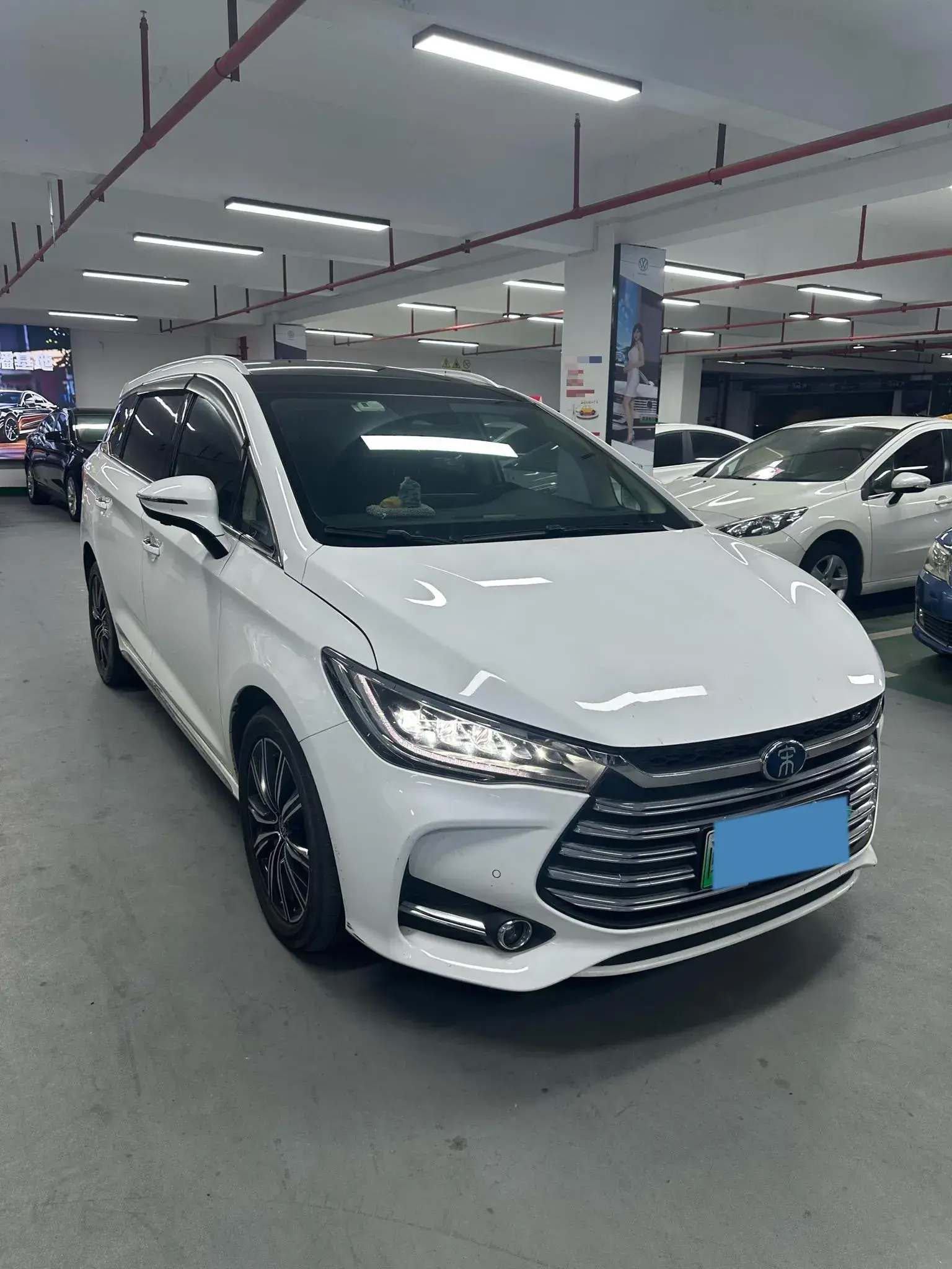 2019 BYD SONG thumbnail 3