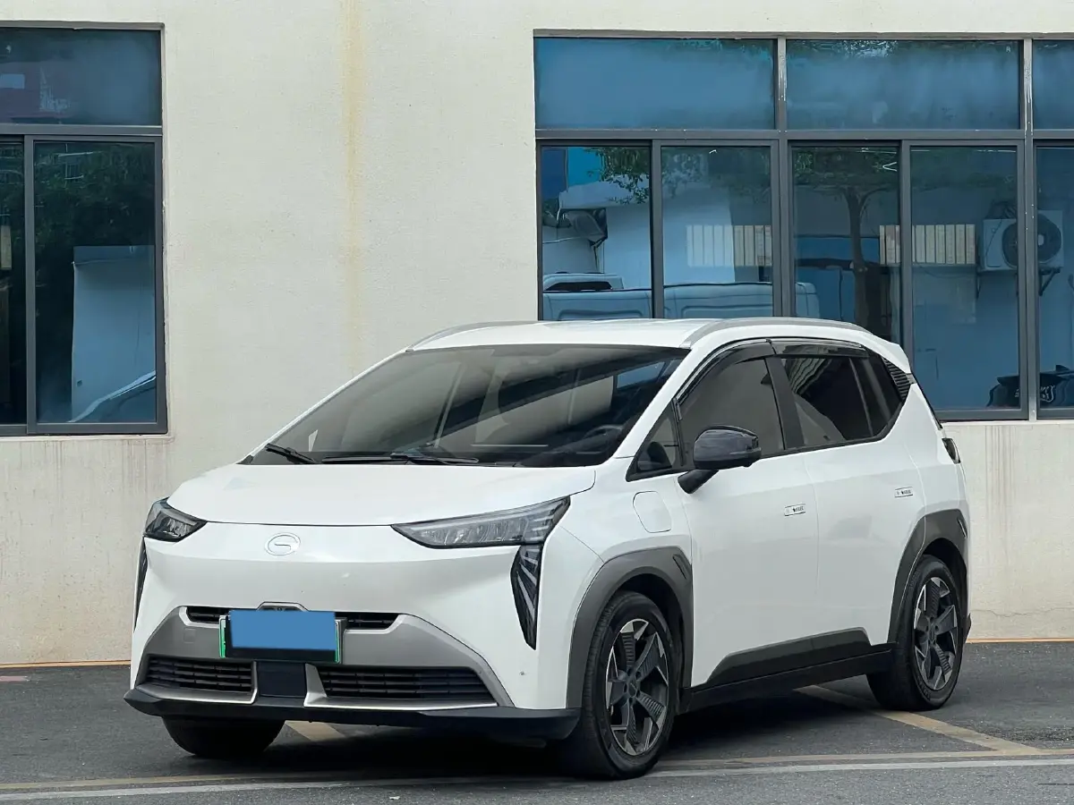 2023 Aion Y BEV 61.7KWH