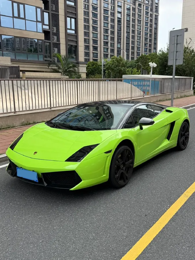 2011 Lamborghini Gallardo 5.2L 560HP V10 6AMT,autocango,china used car exporter,china ev exporter,chinese used car exporter,chinese used ev exporter