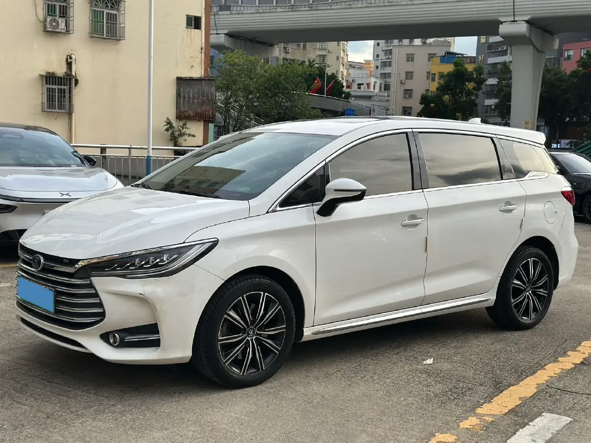 2019 BYD Song MAX 1.5T 160HP L4 6DCT PHEV 9.98KWH