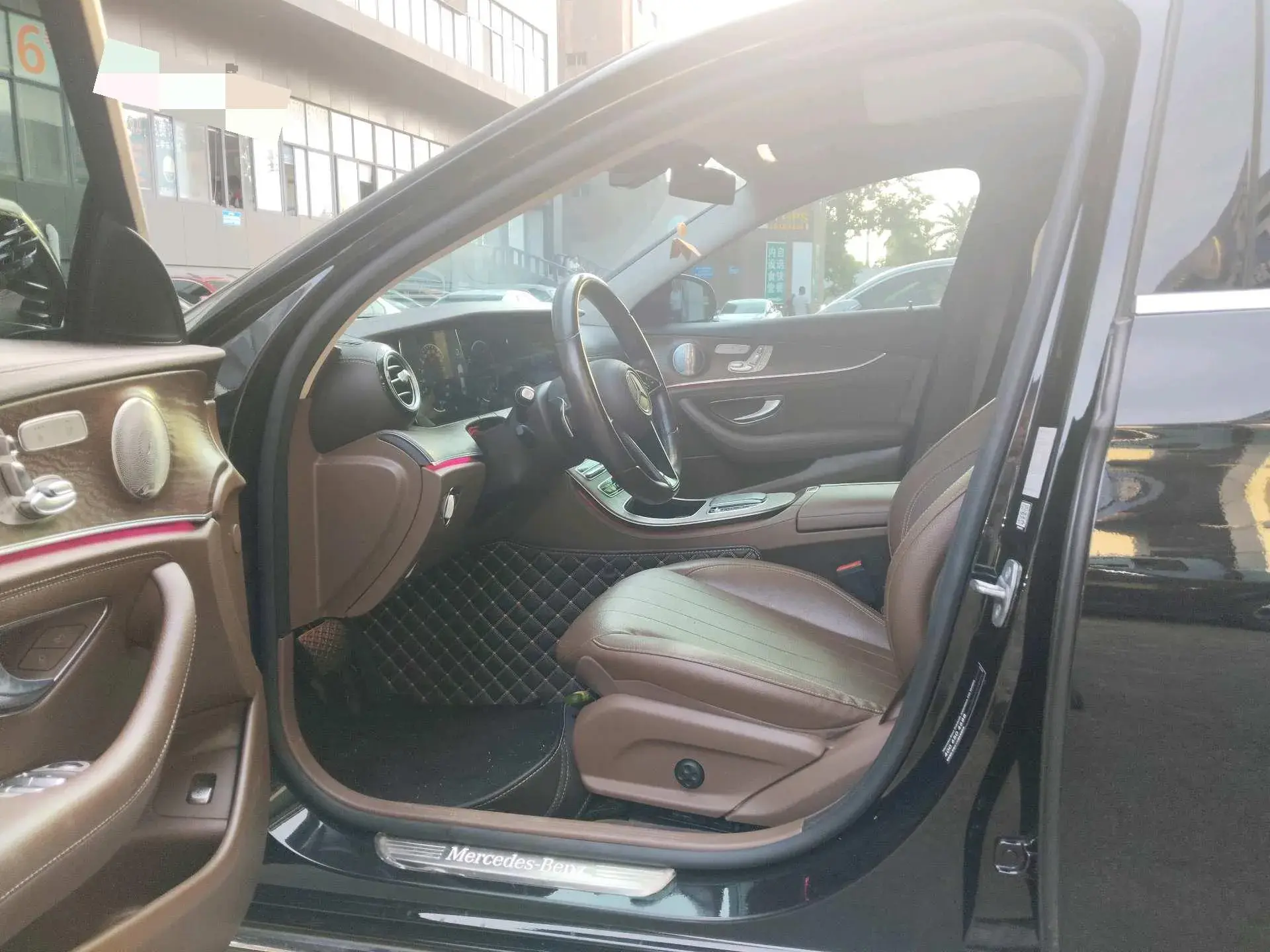 2021 MERCEDES-BENZ E thumbnail 3