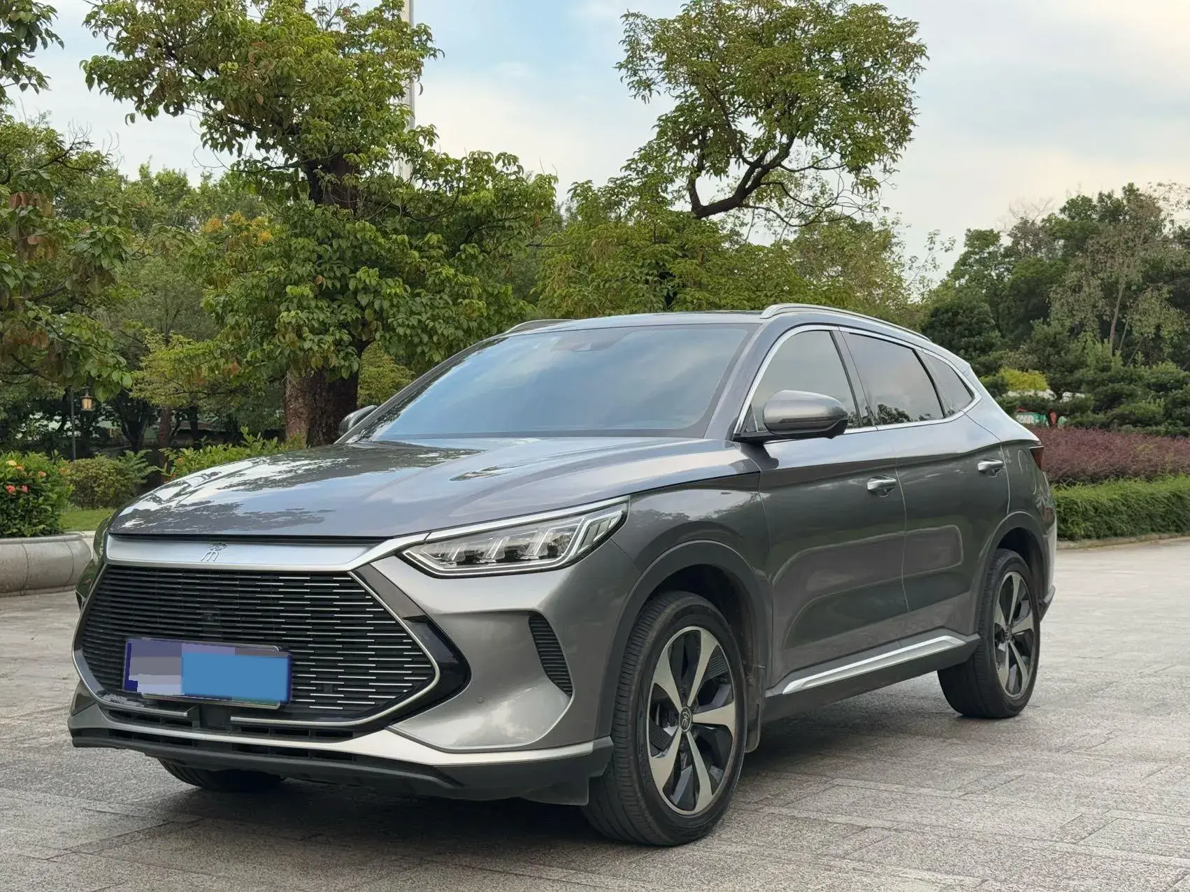 2021 BYD SONG view 1