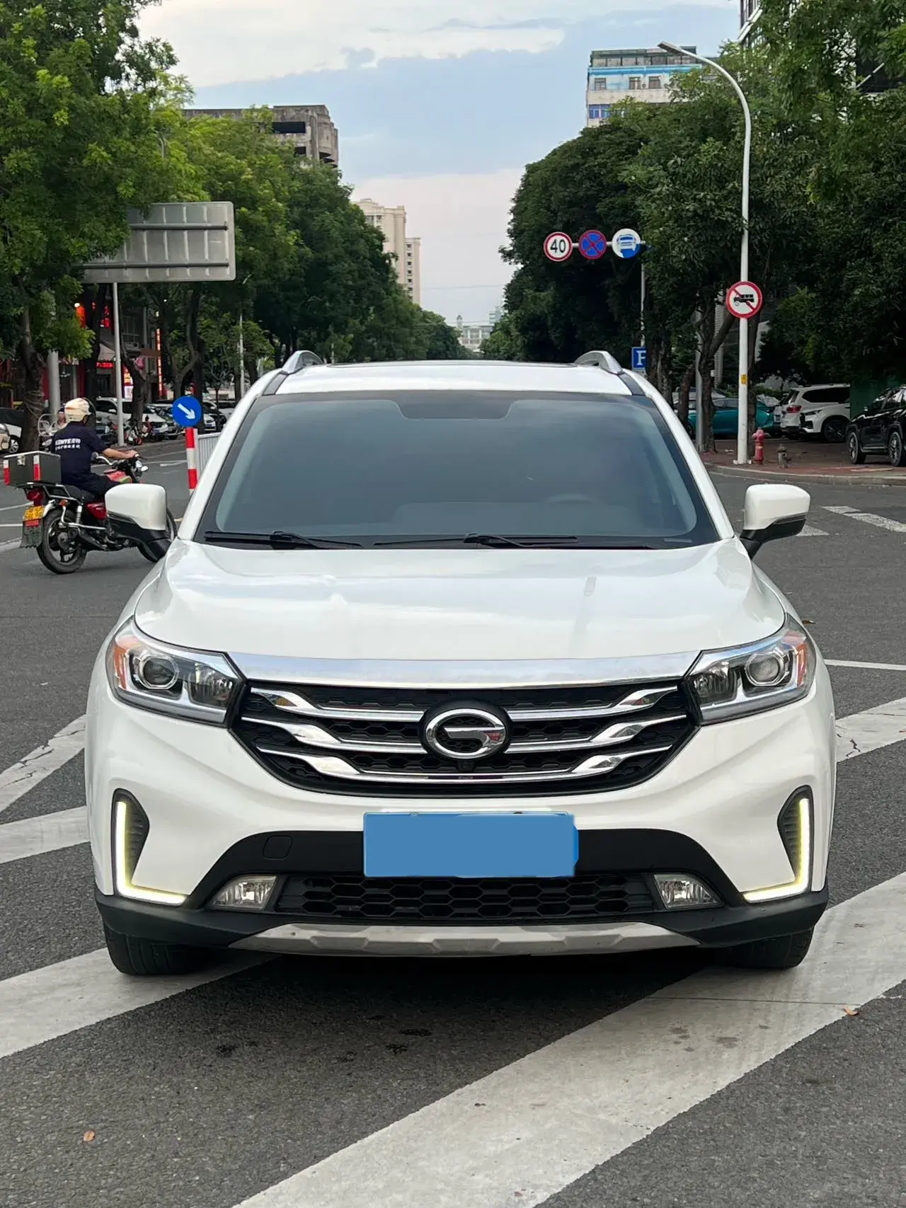 2018 GAC TRUMPCHI thumbnail 2