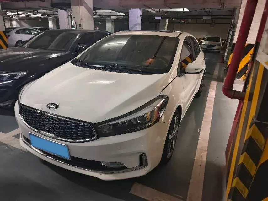 2017 KIA K3 view 1
