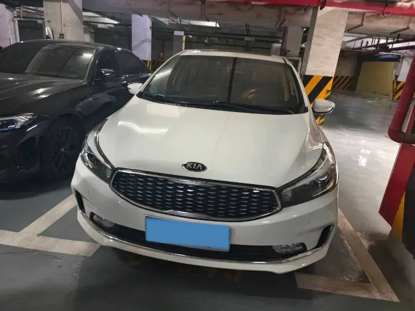 2017 KIA K3 thumbnail 2