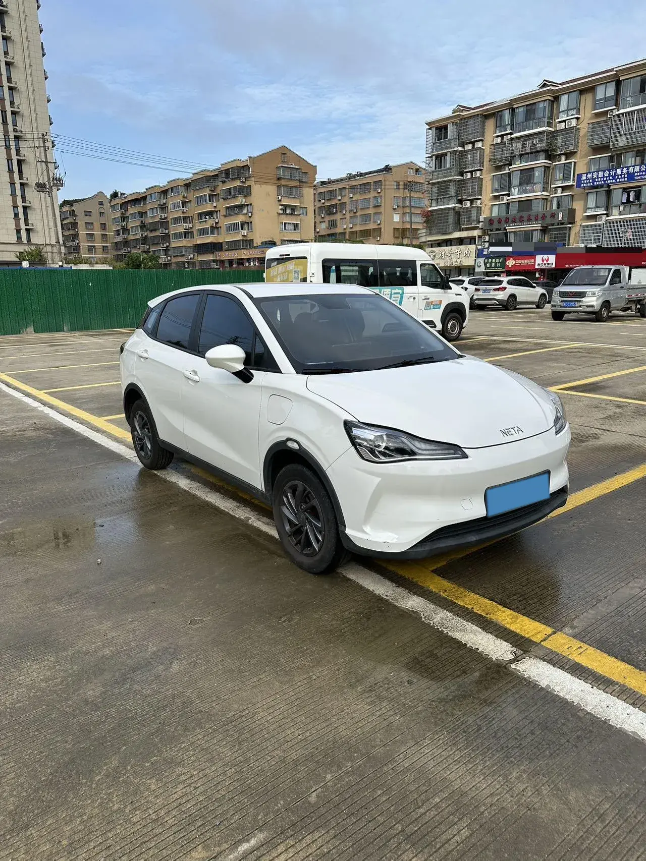 2022 NETA V thumbnail 3