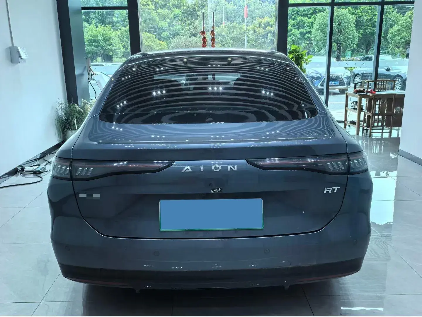 2025 AION AION thumbnail 3