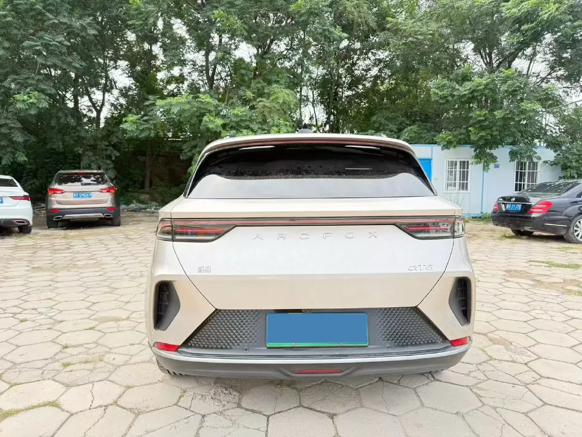 2025 ARCFOX αT6 BEV,autocango,china used car exporter,china ev exporter,chinese used car exporter,chinese used ev exporter