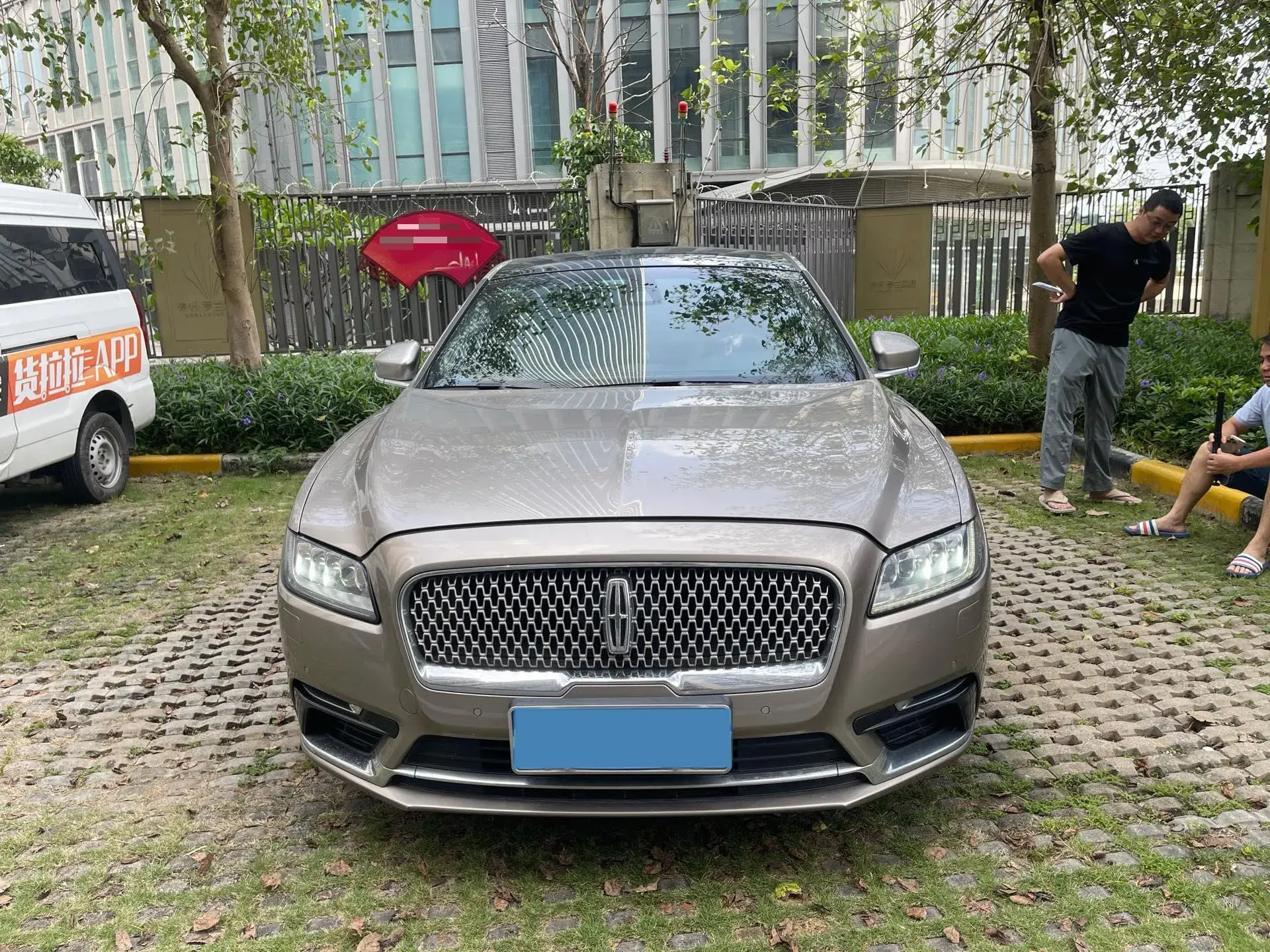 2018 LINCOLN CONTINENTAL thumbnail 2