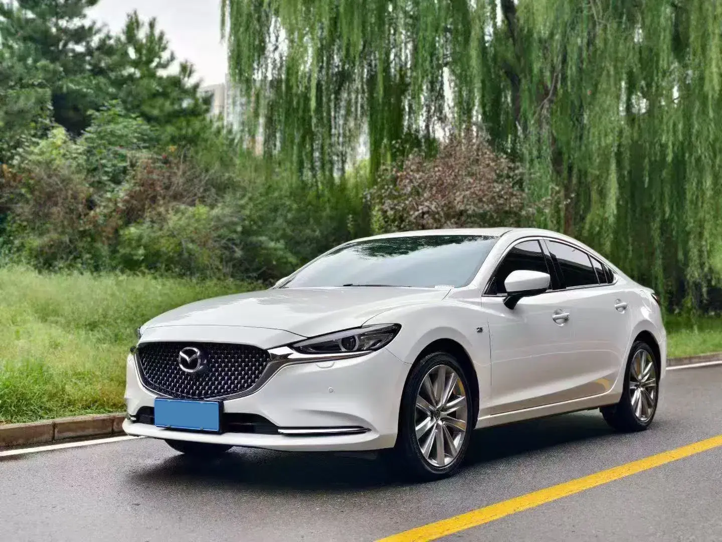 2020 MAZDA ATENZA view 1