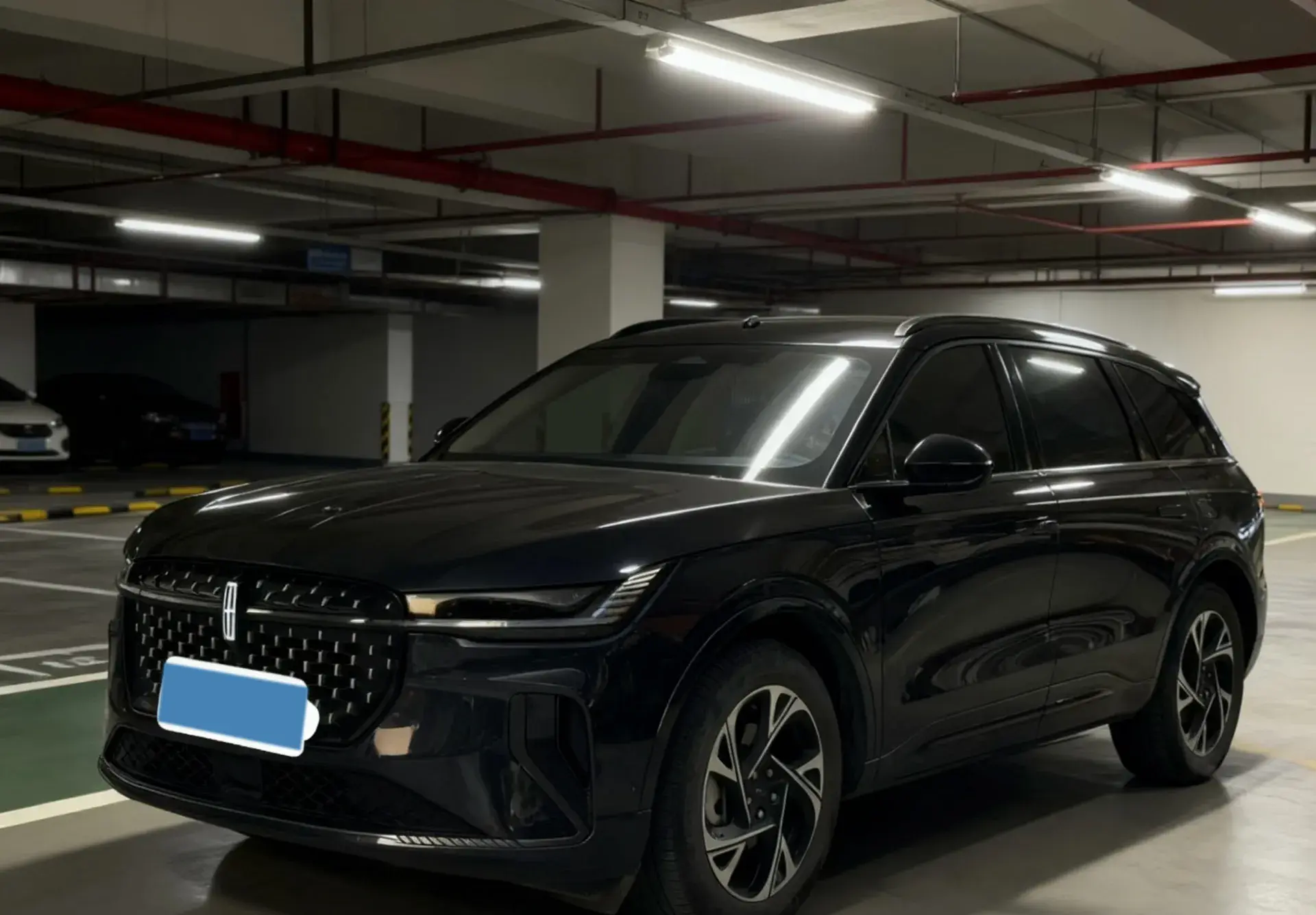 2023 LINCOLN NAUTILUS view 1