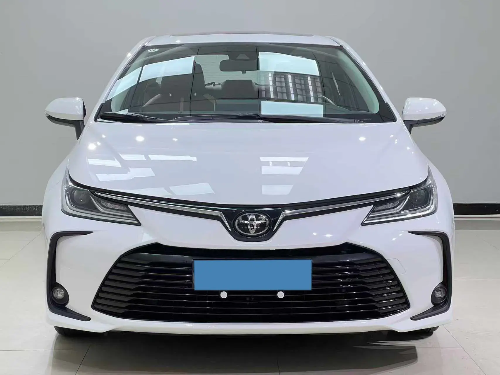 2021 TOYOTA COROLLA thumbnail 2