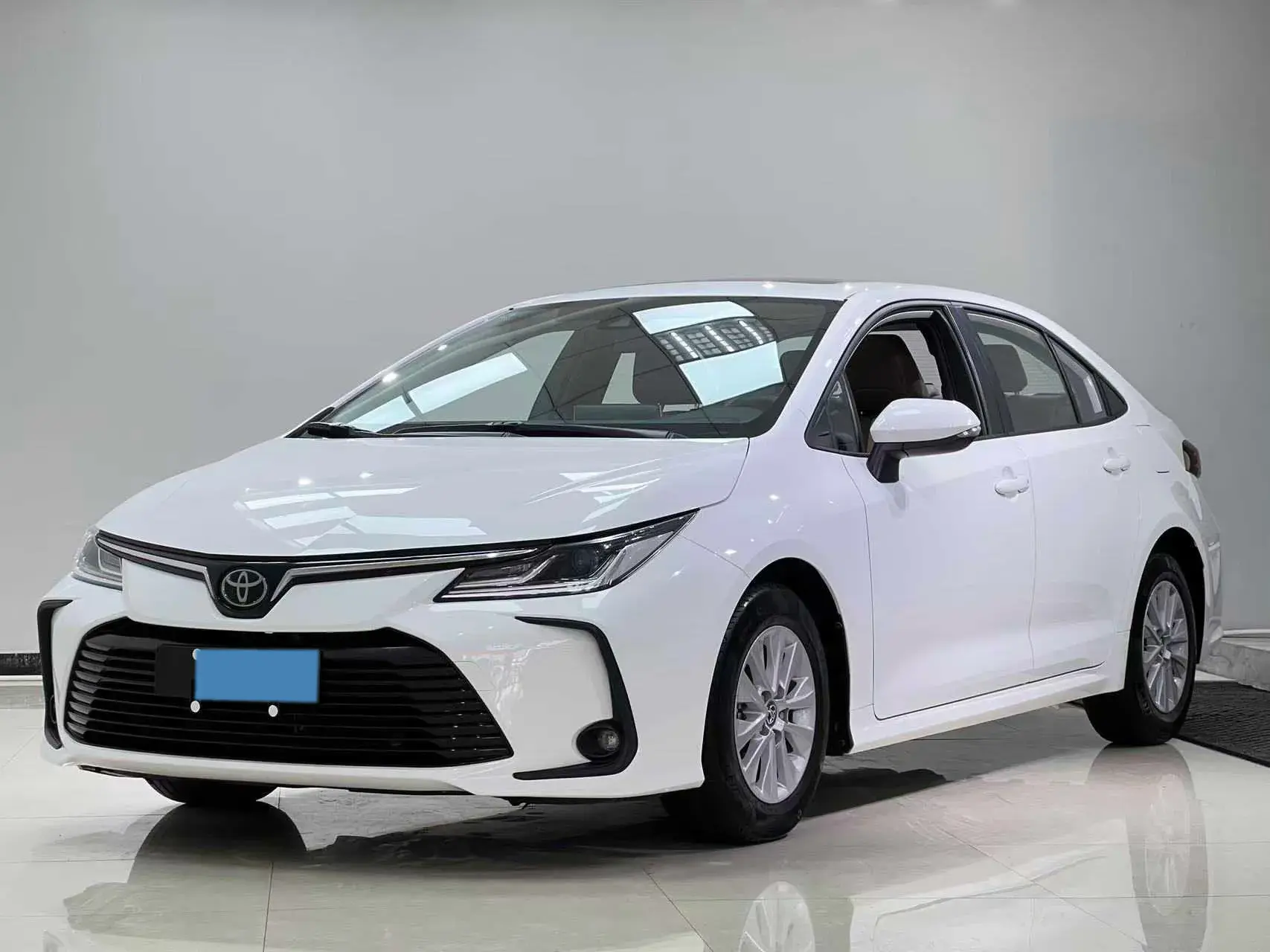2021 TOYOTA COROLLA view 1