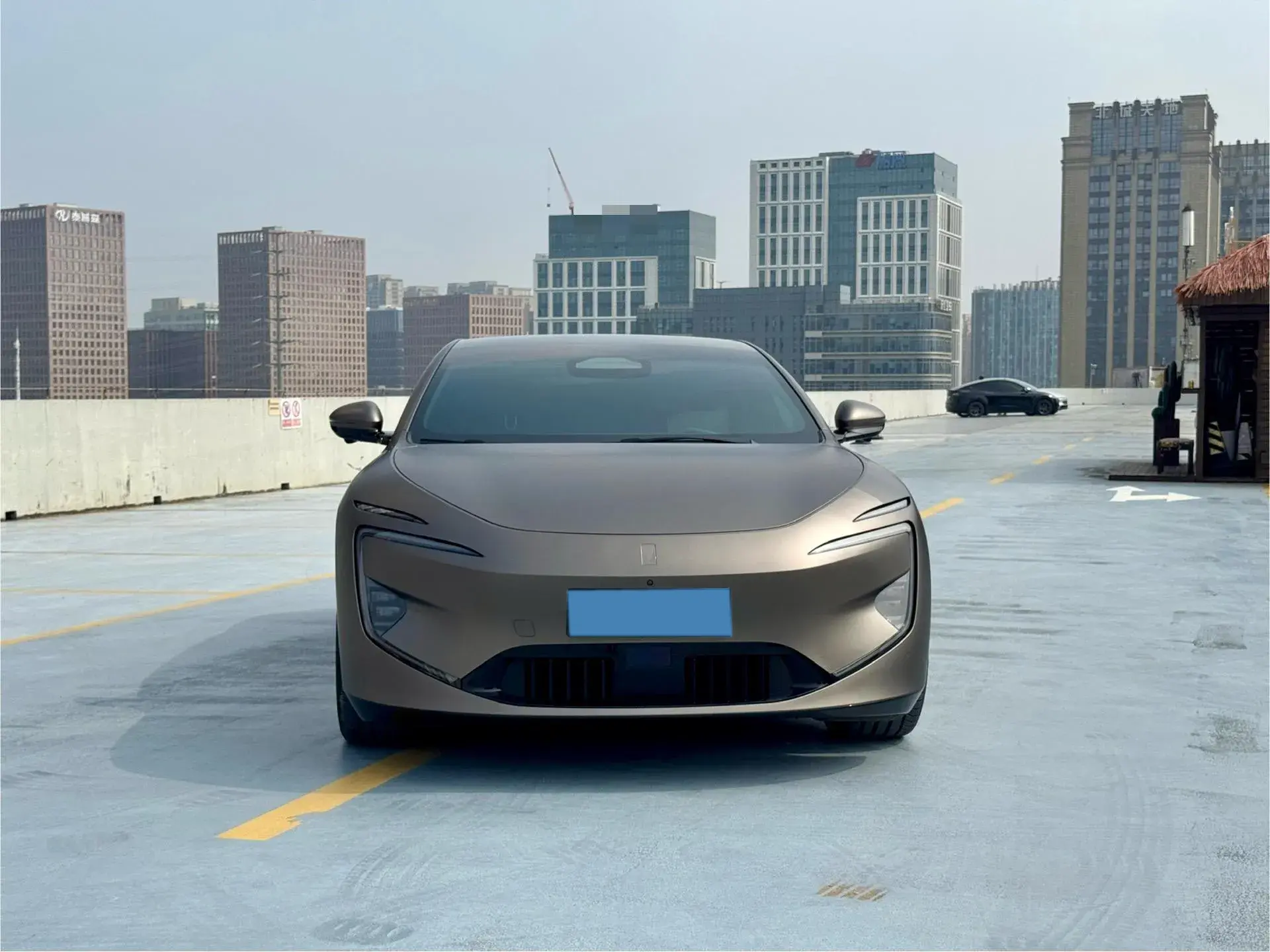 2023 AVATR 12 thumbnail 2