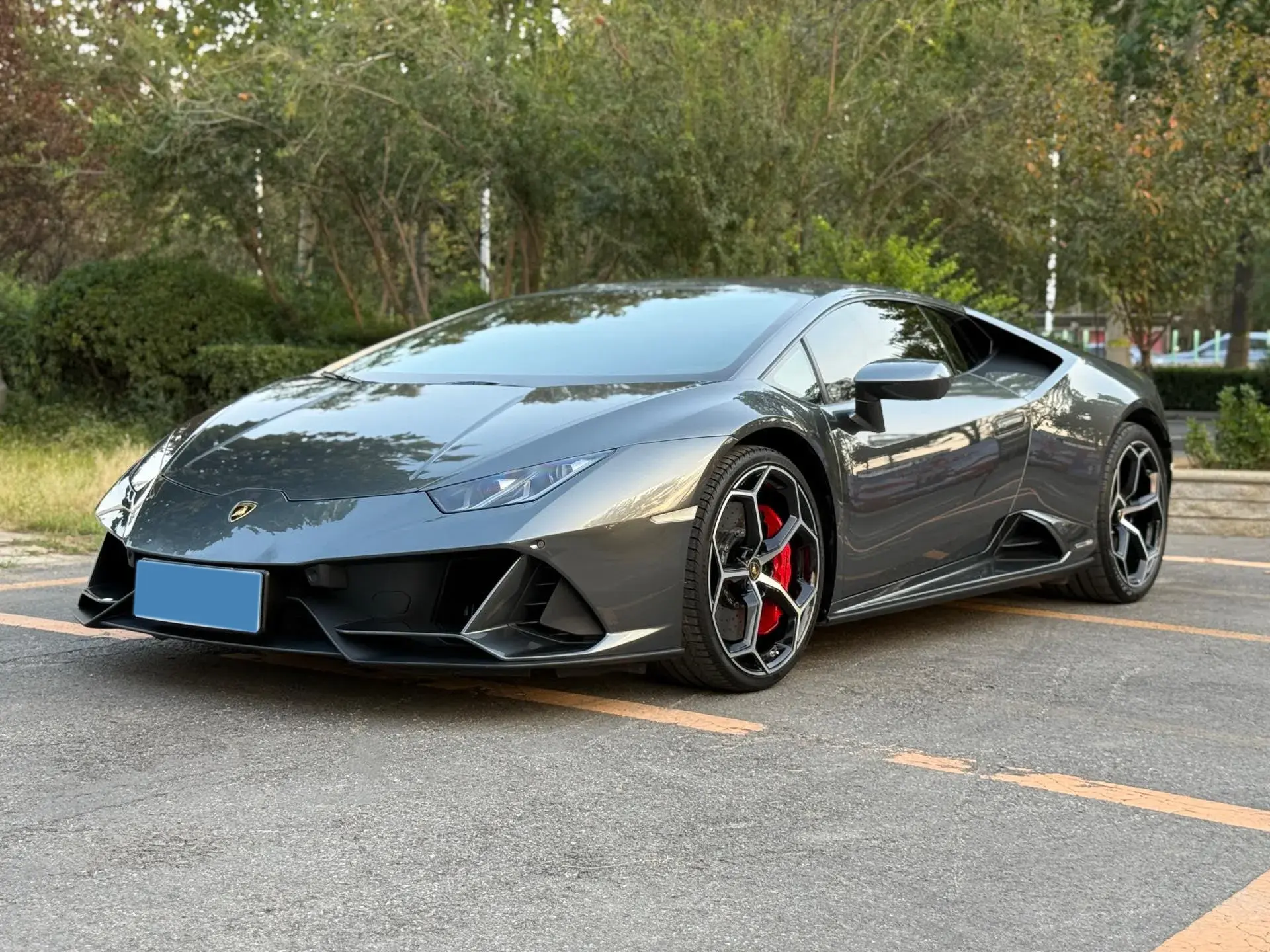2019 LAMBORGHINI HURACÁN view 1