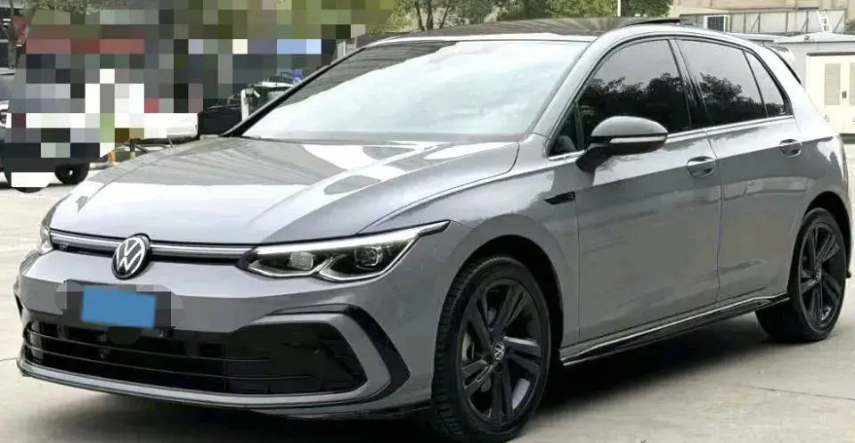 2021 VOLKSWAGEN GOLF view 1
