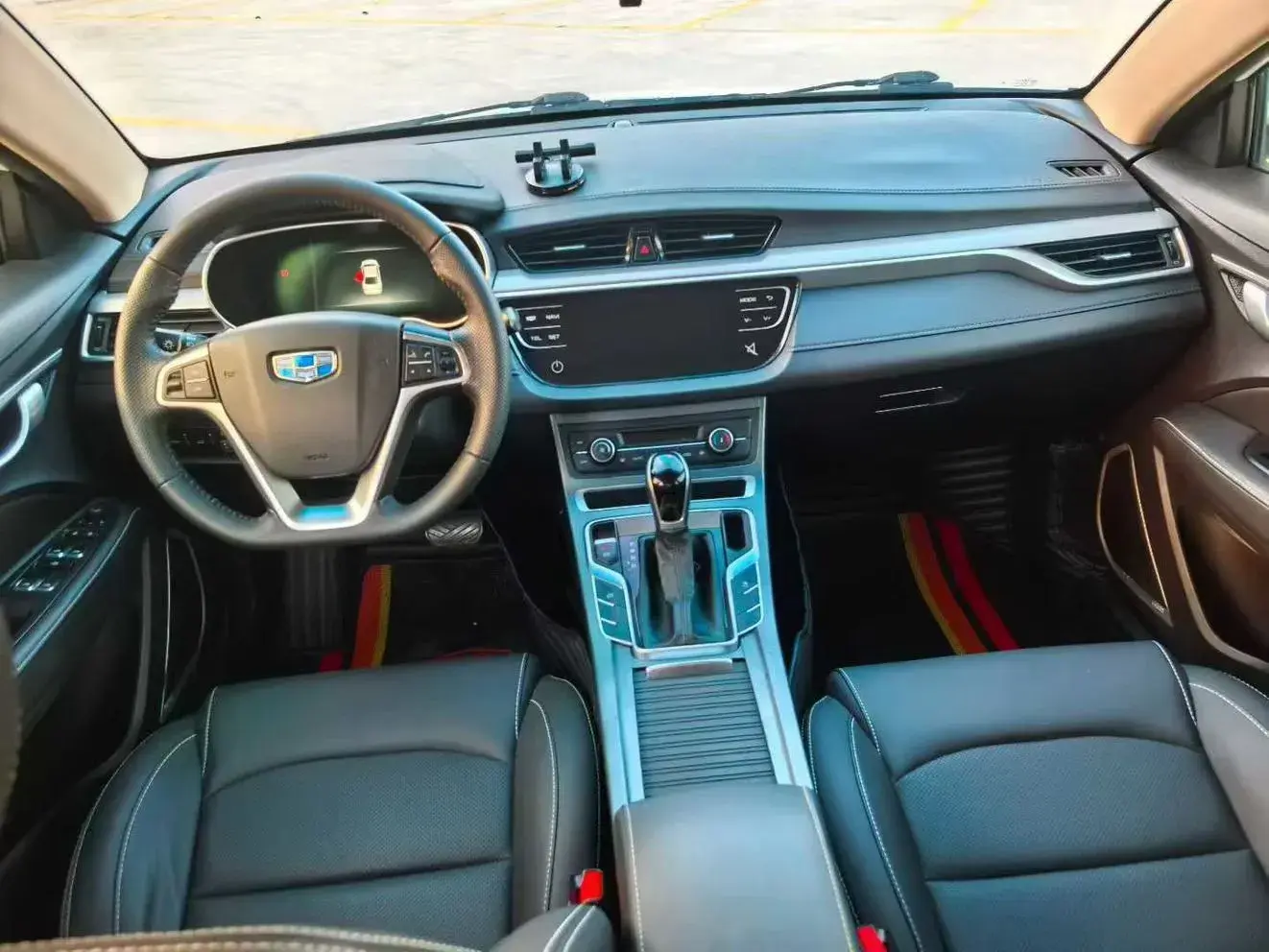 2018 GEELY EMGRAND thumbnail 4