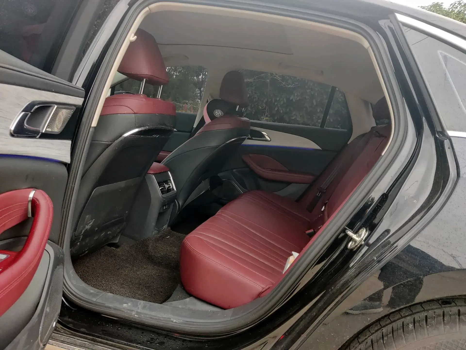 2025 HONGQI H5 thumbnail 4