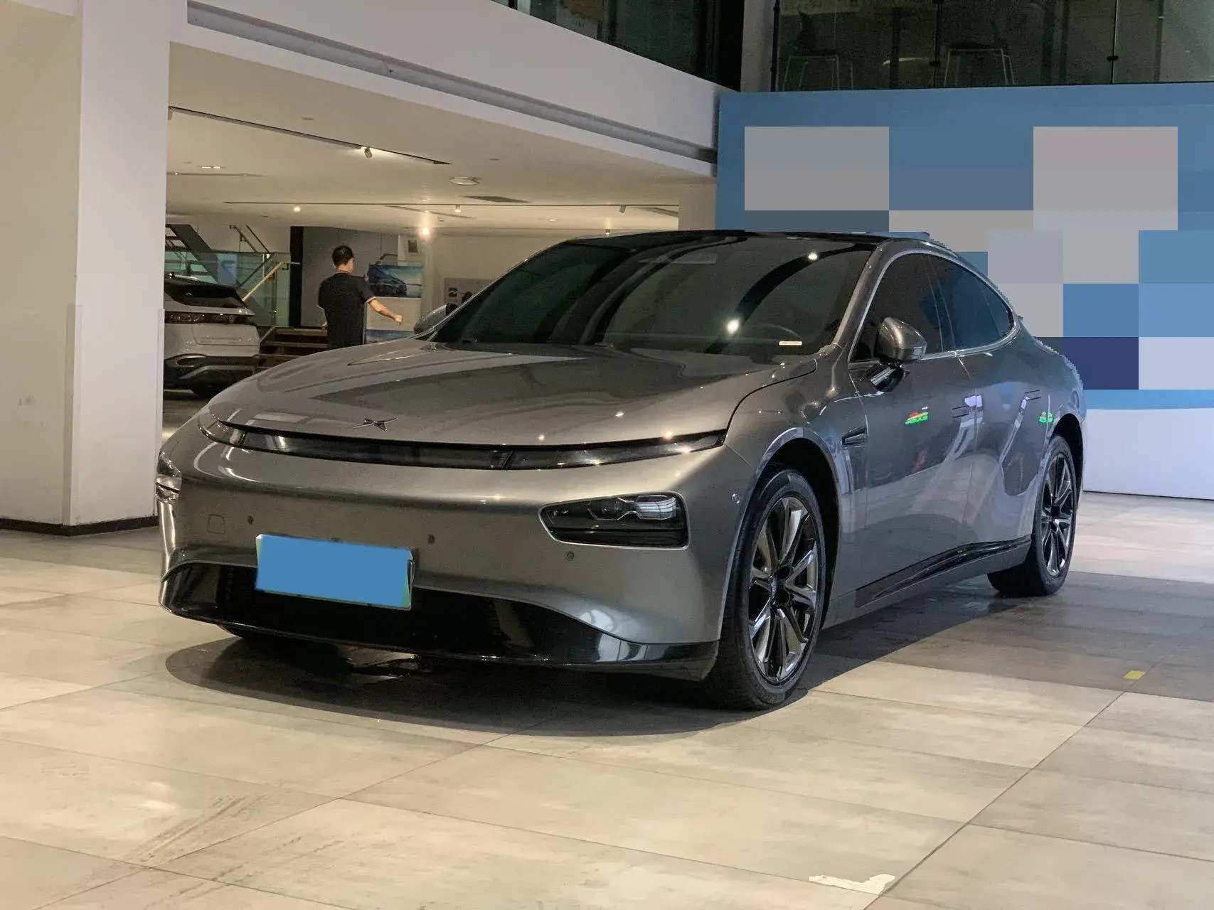 2020 XPENG P7 view 1