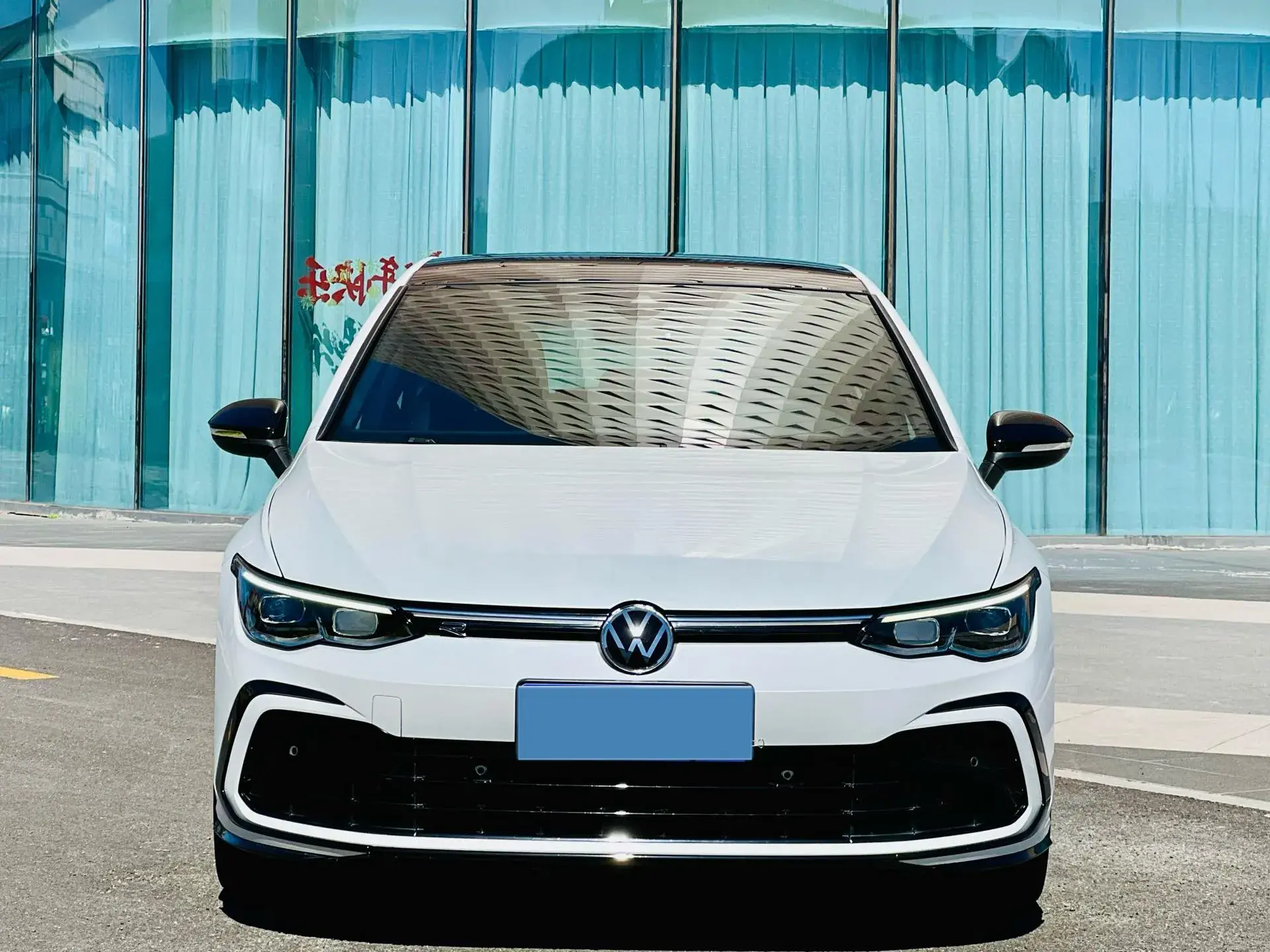 2021 VOLKSWAGEN GOLF thumbnail 2
