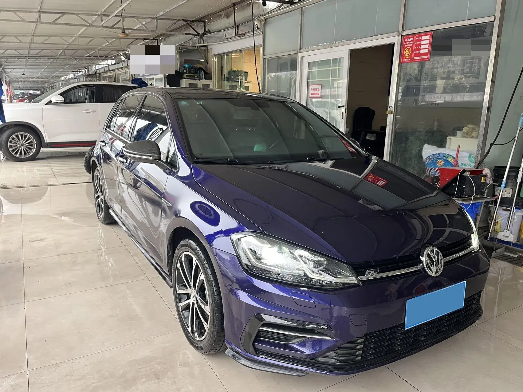 2019 VOLKSWAGEN GOLF thumbnail 2