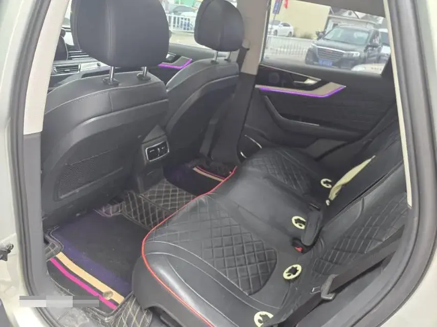 2019 HONGQI HS5 thumbnail 4