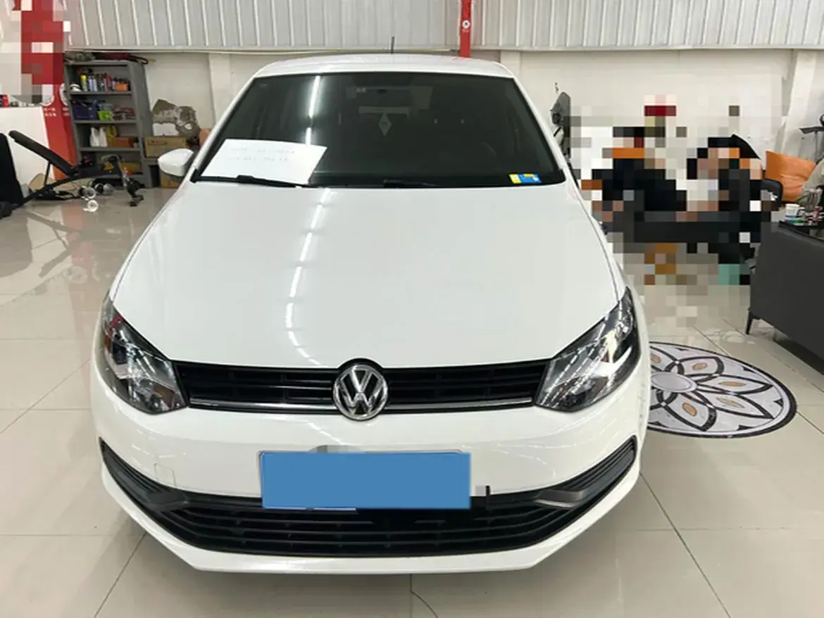 2016 VOLKSWAGEN POLO thumbnail 2