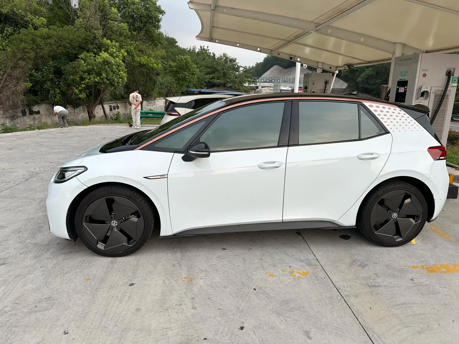 2021 VOLKSWAGEN ID.3 thumbnail 3