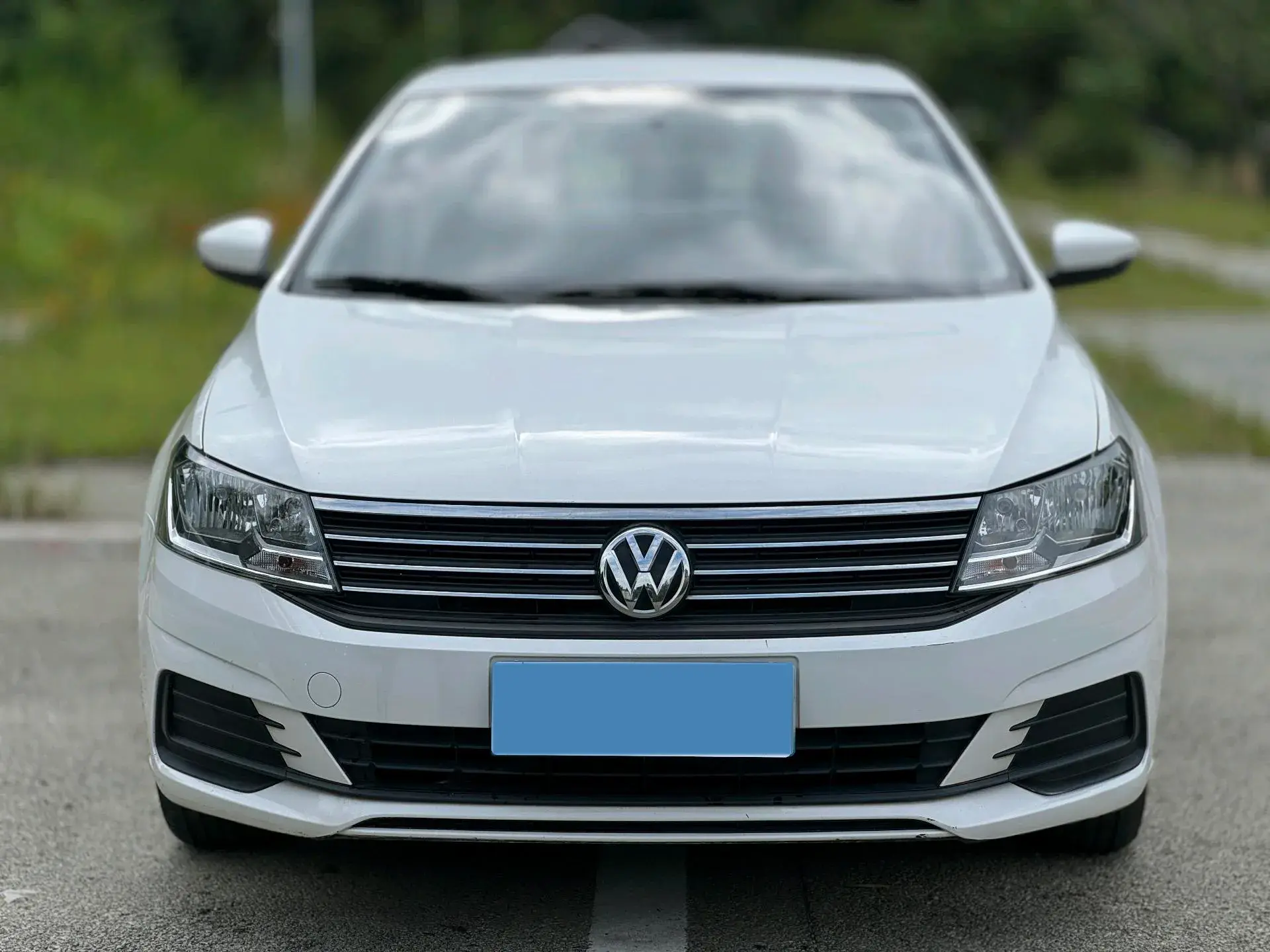 2019 VOLKSWAGEN LAVIDA thumbnail 2