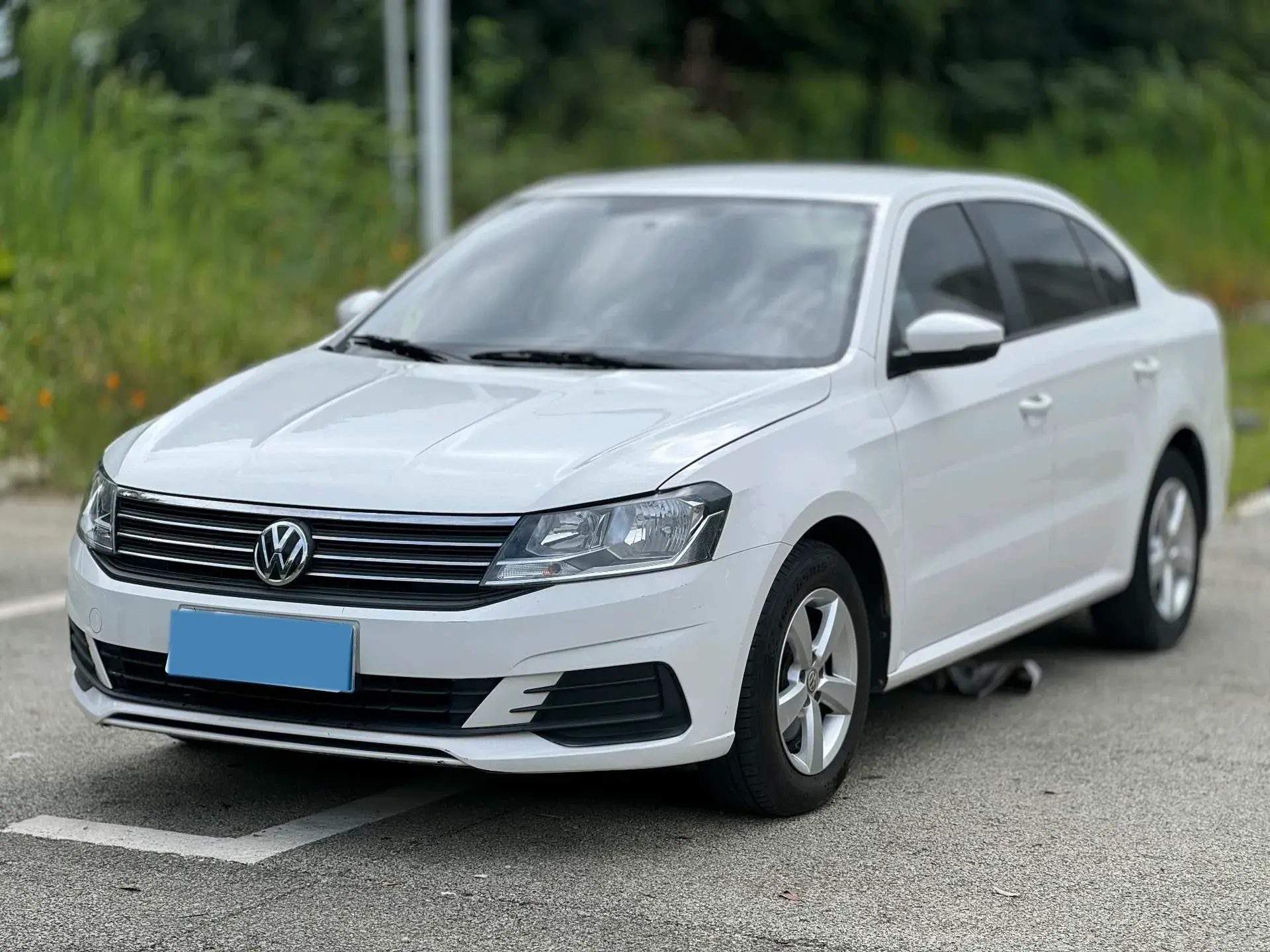 2019 VOLKSWAGEN LAVIDA view 1