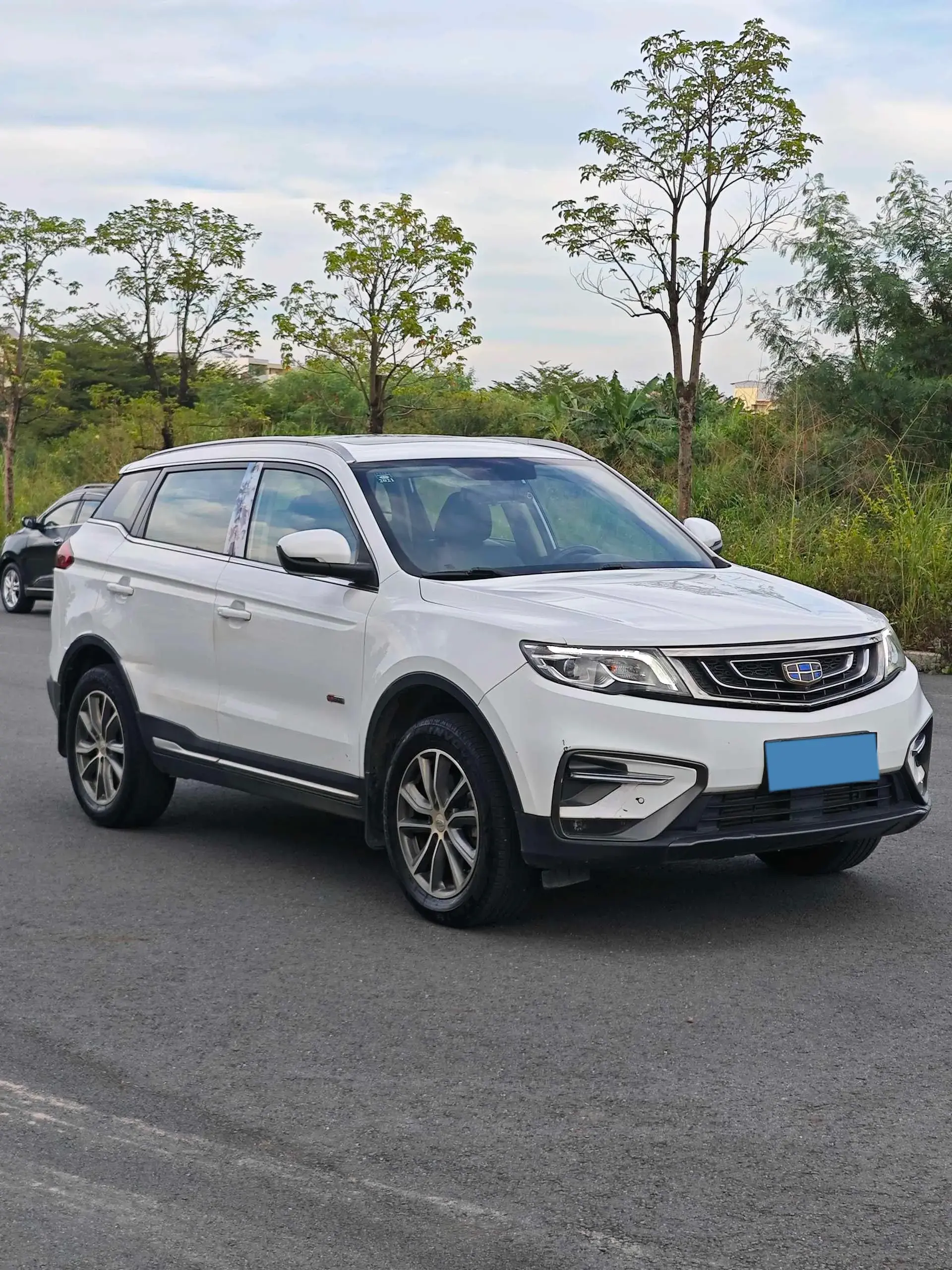2018 GEELY AZKARRA thumbnail 2