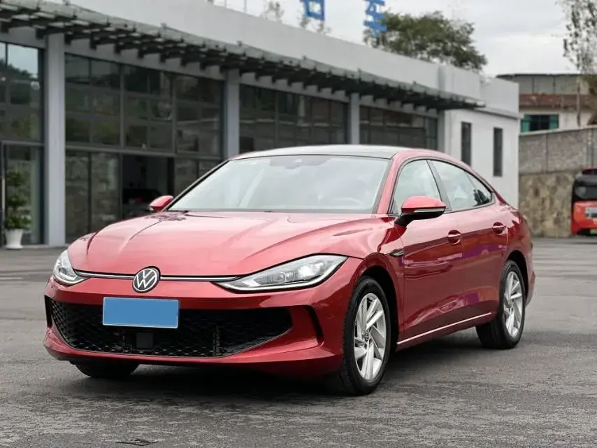 2023 VOLKSWAGEN LAMANDO view 1