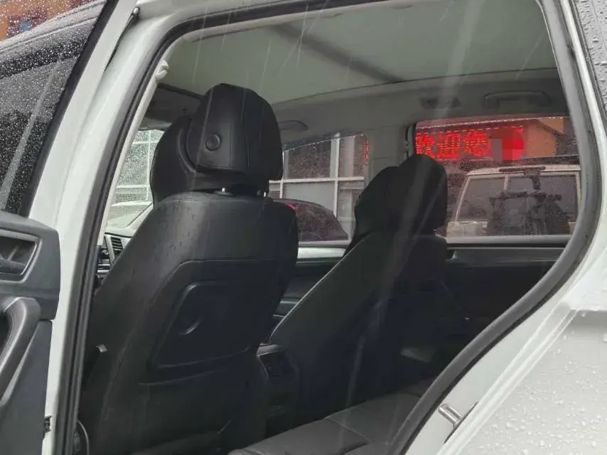 2020 VOLKSWAGEN GOLF thumbnail 4