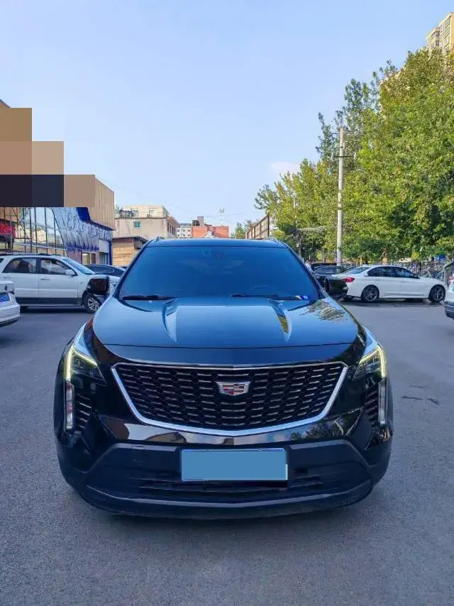 2022 CADILLAC XT4 thumbnail 2