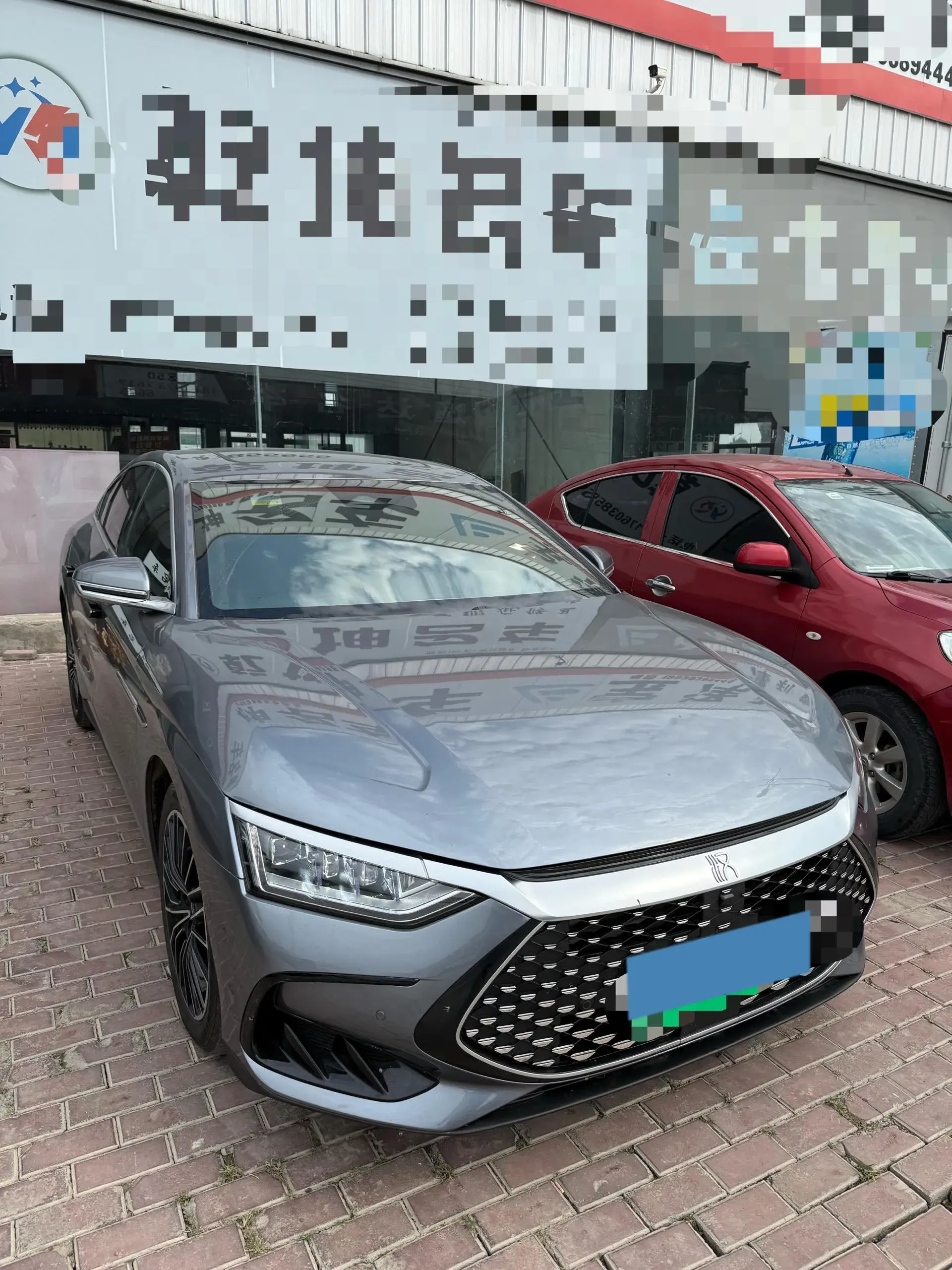 2022 BYD HAN thumbnail 3