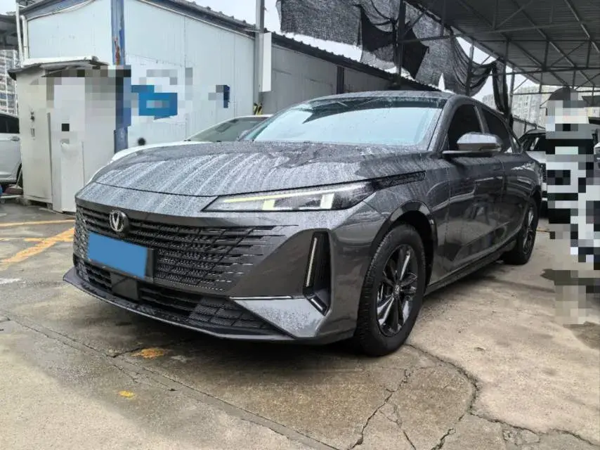 2023 ChangAn Lamore 1.5T 170HP L4 7DCT