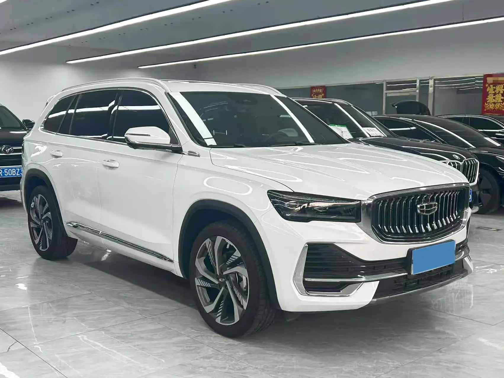 2024 GEELY MONJARO thumbnail 3