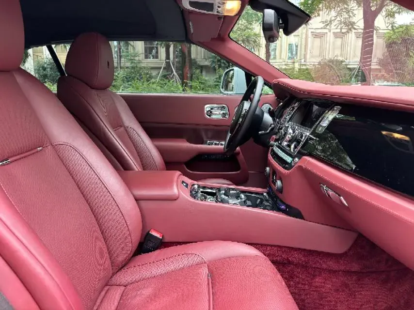 2015 Rolls-Royce Dawn 6.6T 571HP V12 8AT,autocango,china used car exporter,china ev exporter,chinese used car exporter,chinese used ev exporter