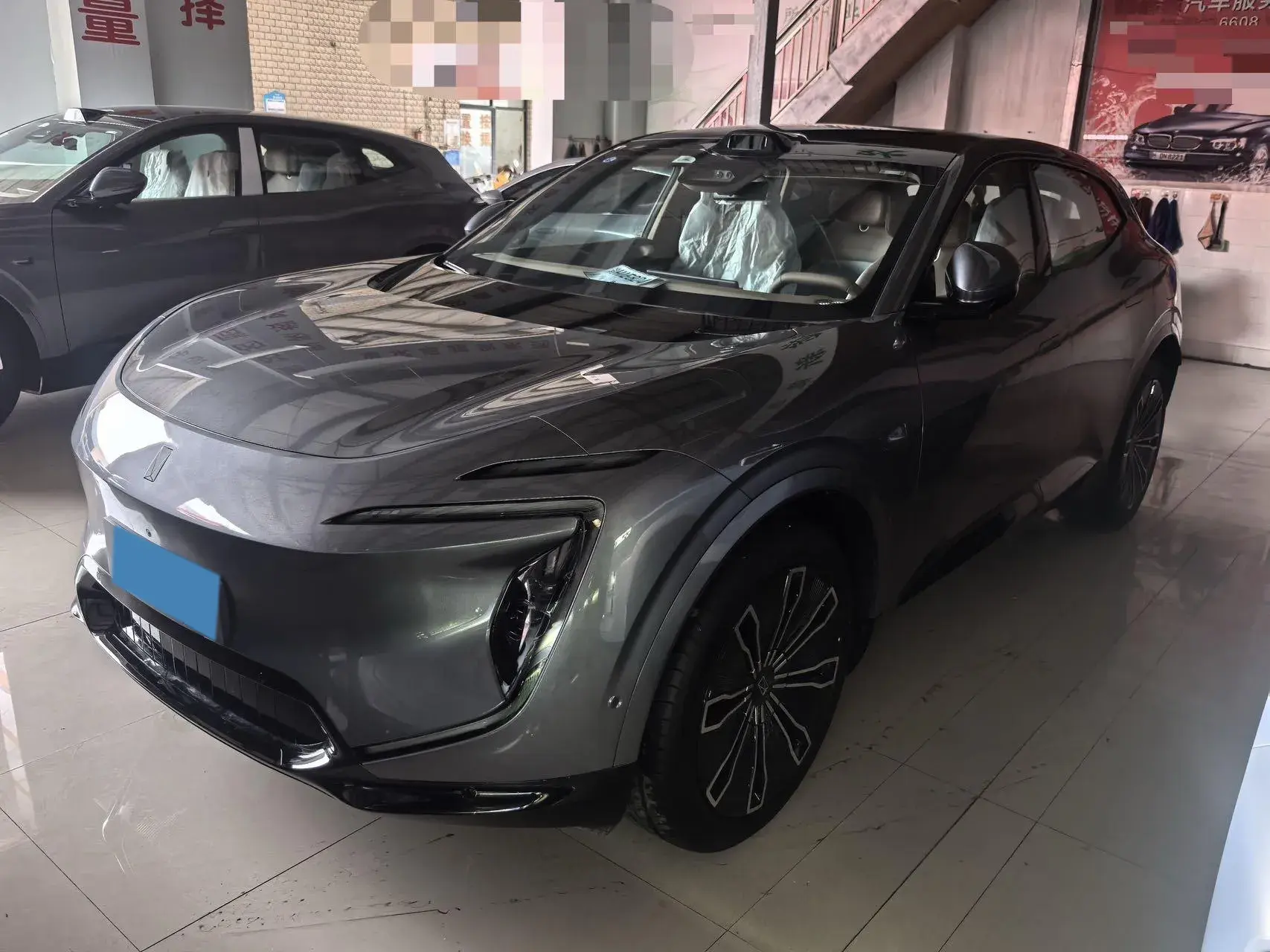 2024 AVATR 07 view 1