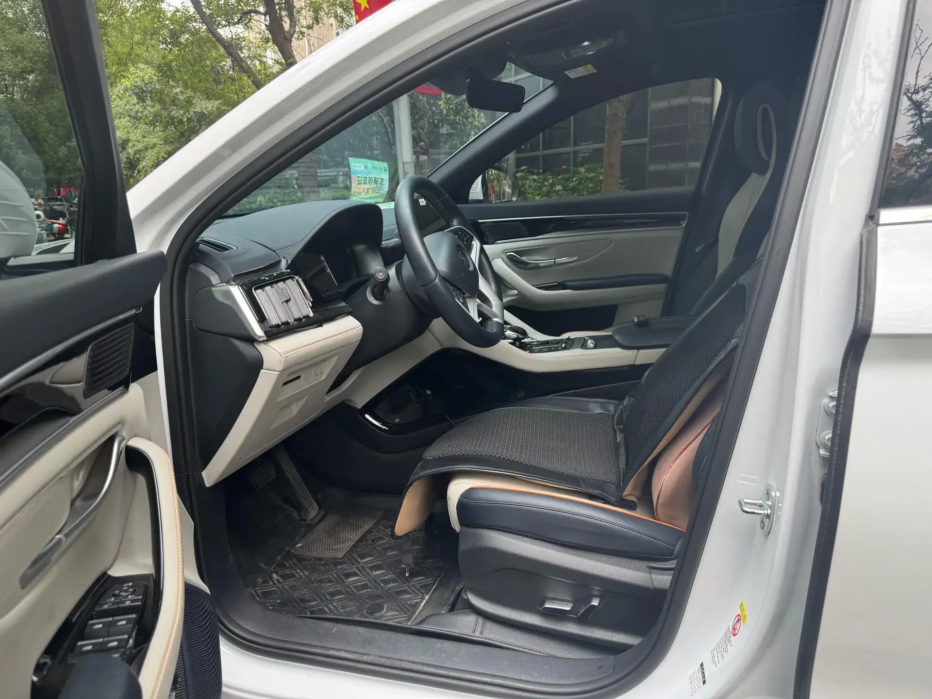 2021 BYD SONG thumbnail 3