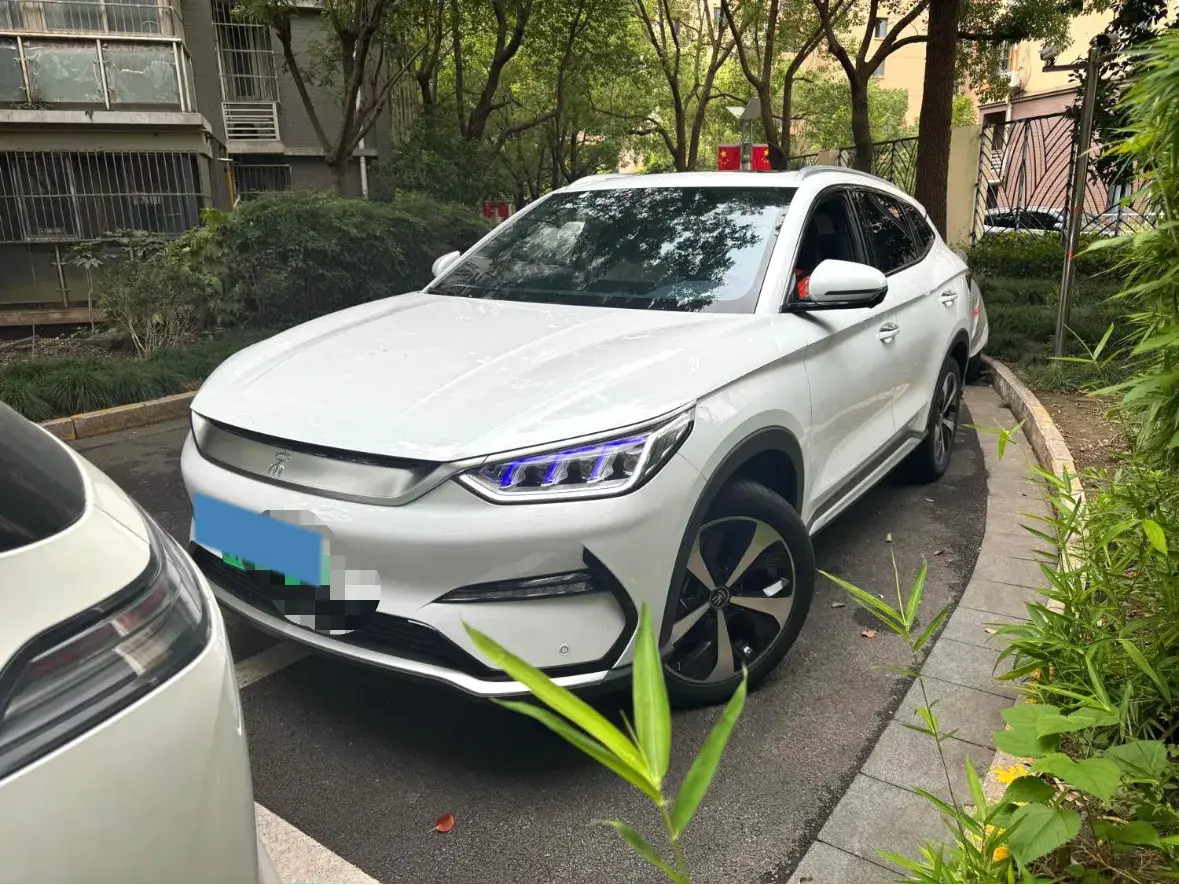 2021 BYD SONG view 1