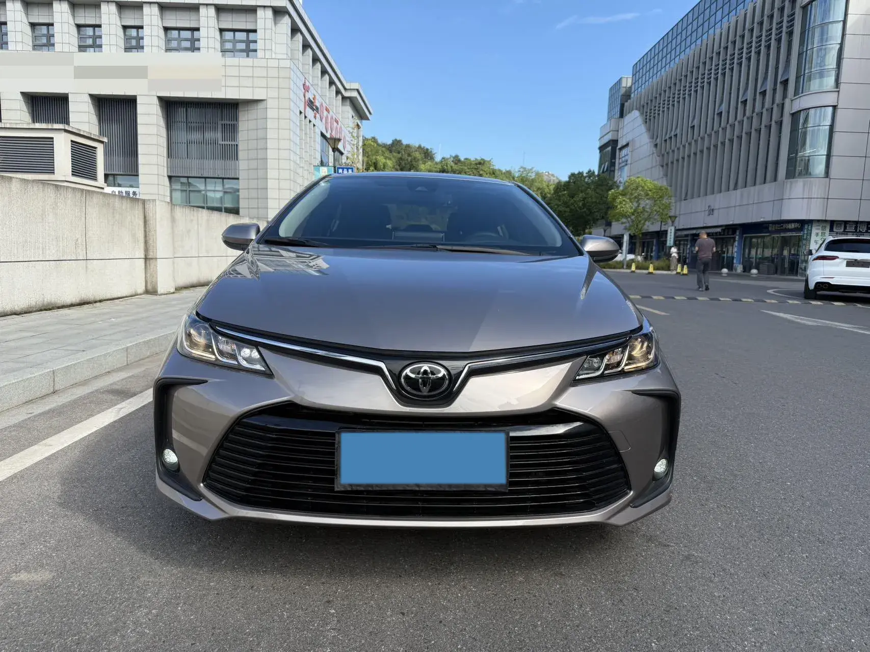 2021 TOYOTA COROLLA thumbnail 2
