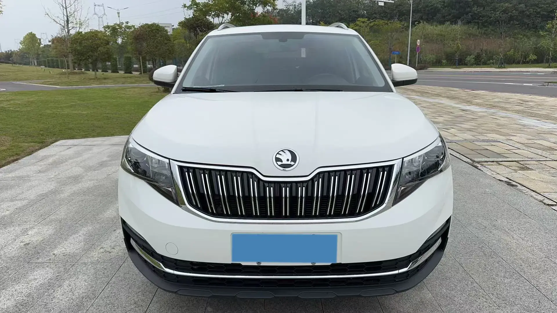 2020 SKODA KAMIQ thumbnail 2