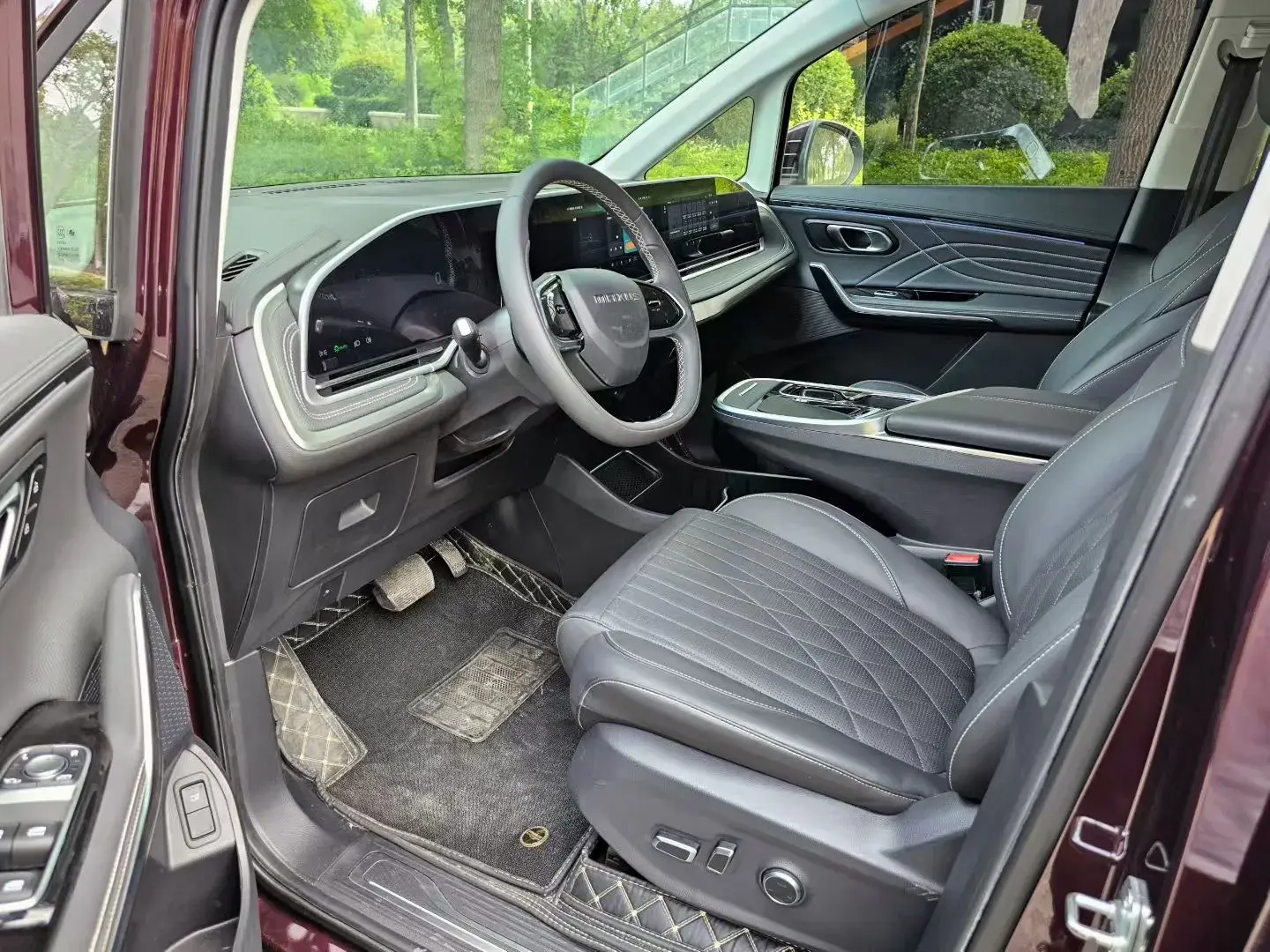 2022 MAXUS G90 thumbnail 3