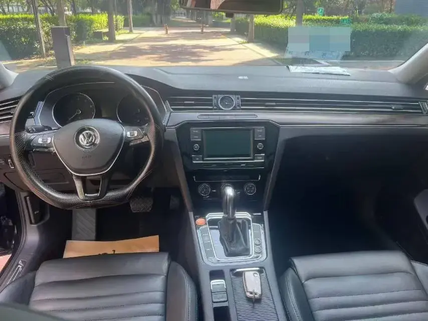 2019 VOLKSWAGEN MAGOTAN thumbnail 3