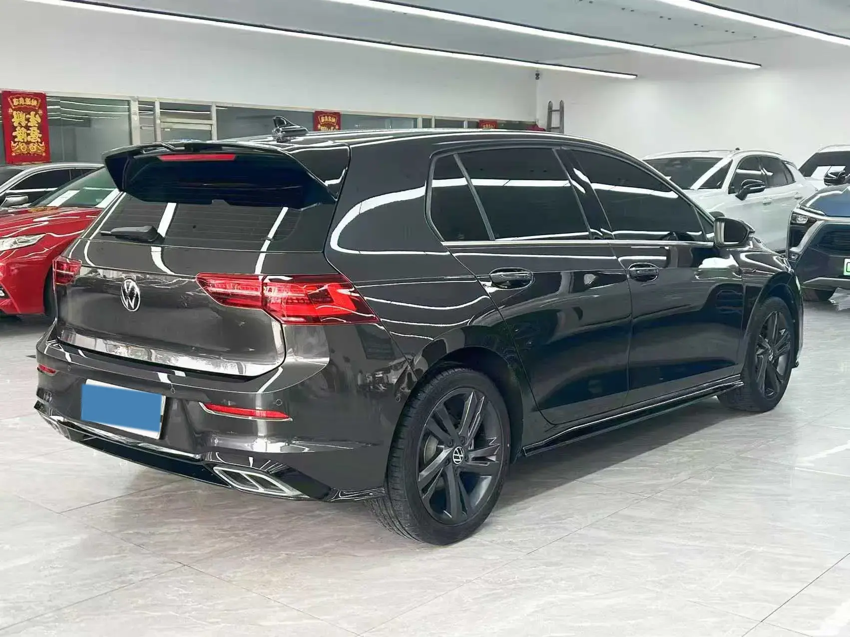 2023 VOLKSWAGEN GOLF thumbnail 4