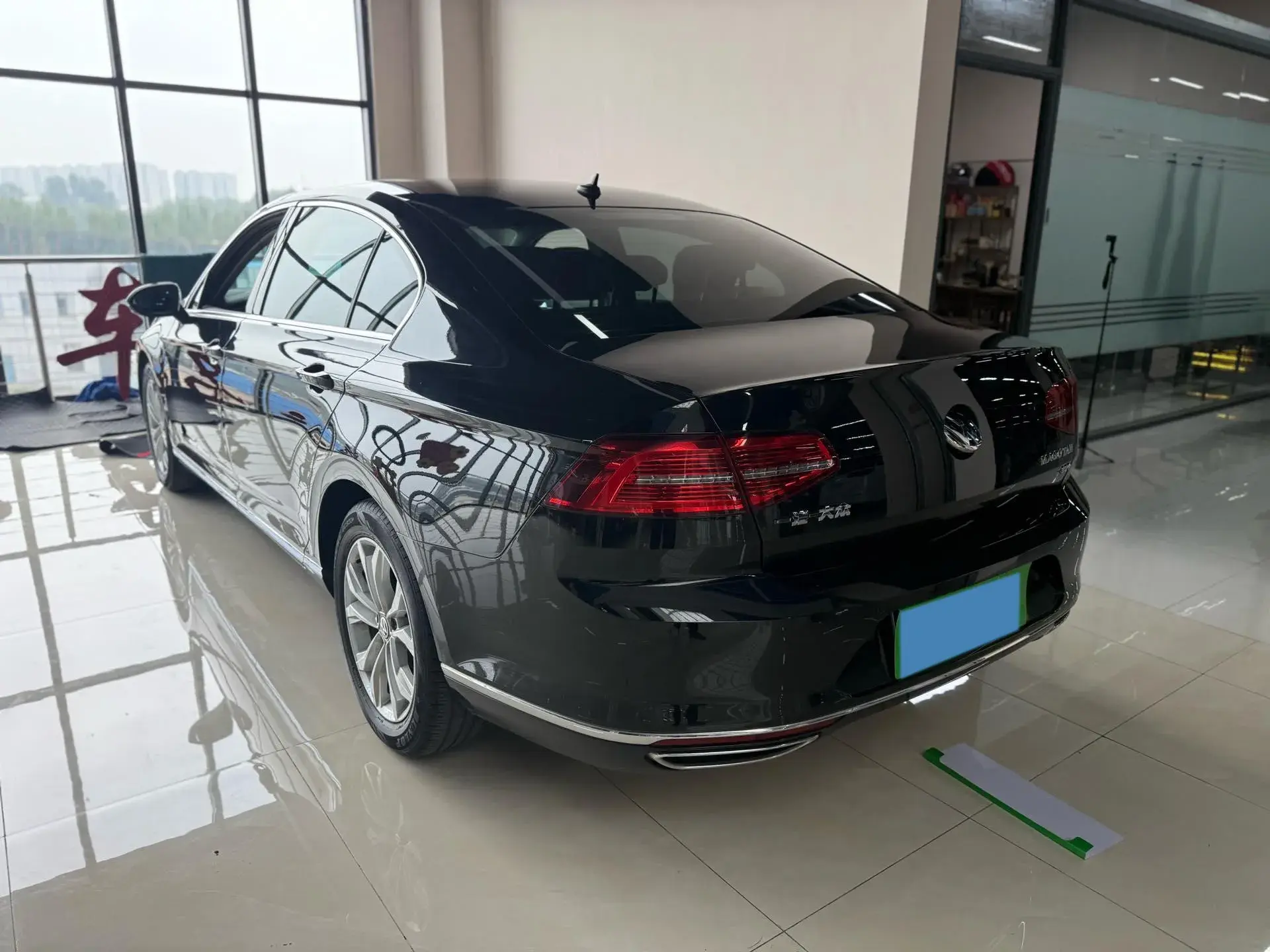 2019 VOLKSWAGEN MAGOTAN thumbnail 2