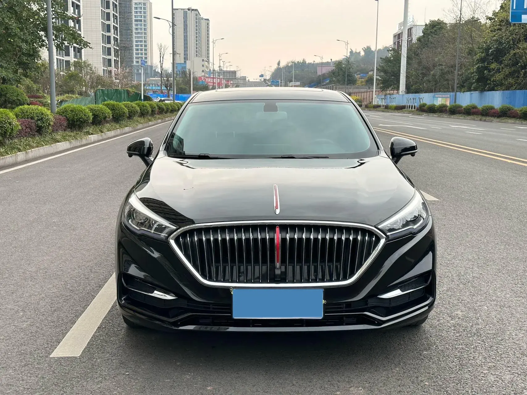 2020 HONGQI H5 thumbnail 3