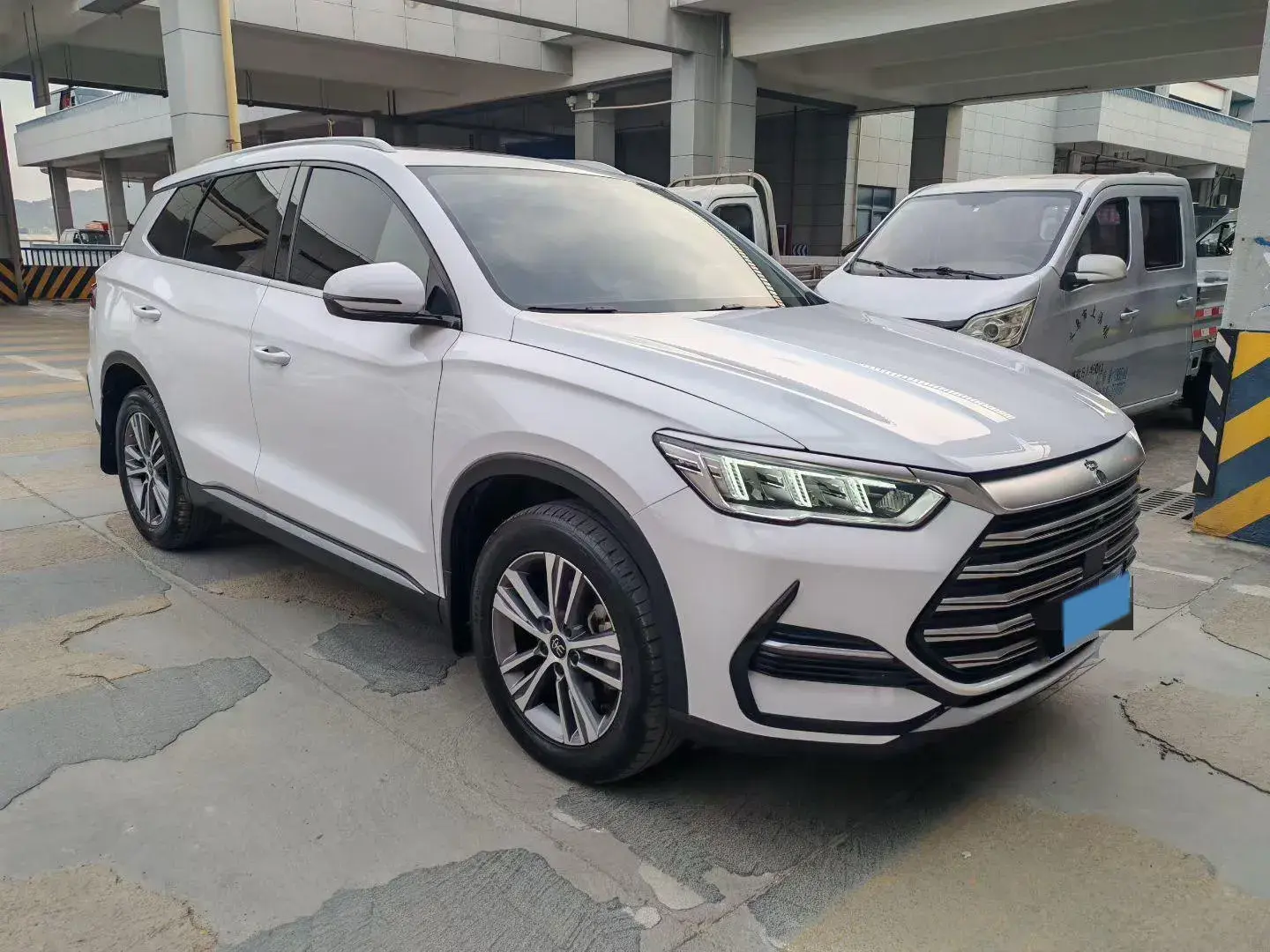 2021 BYD SONG thumbnail 2