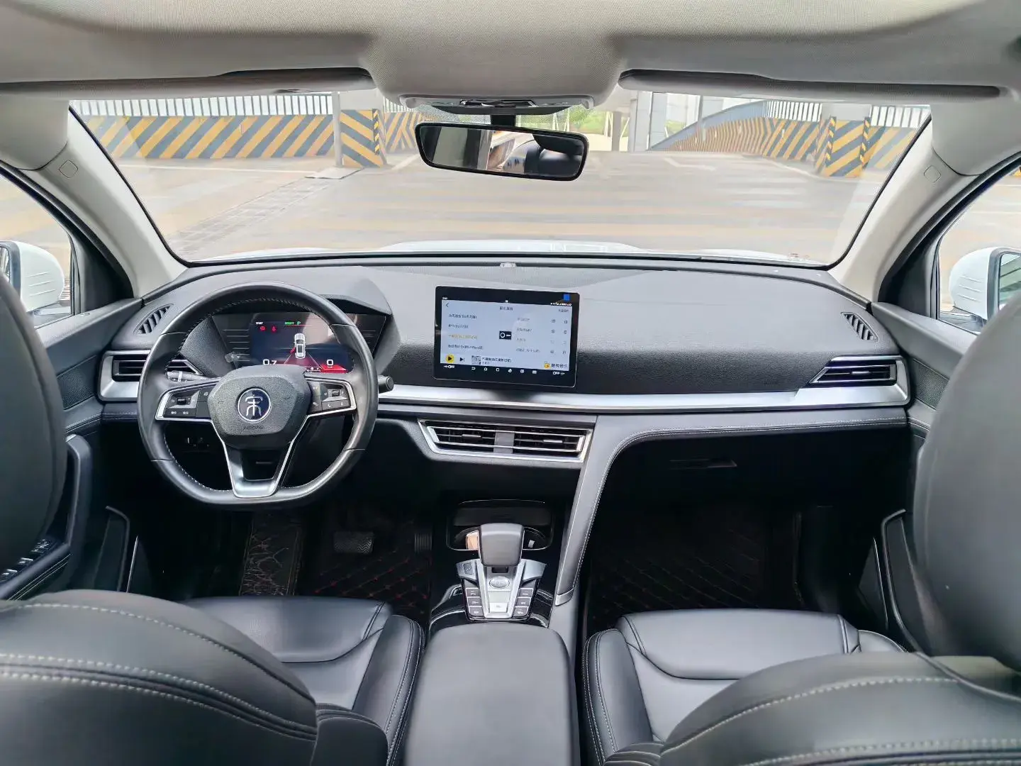 2021 BYD SONG thumbnail 4